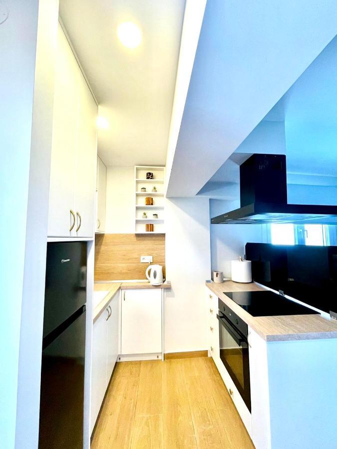 Apartament Iris Luxury House Agioi Deka  Zewnętrze zdjęcie